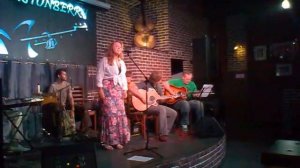 Ирина Сурина - За камень