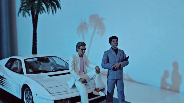 Miami Vice - 1:18 - 1984 Ferrari Testarossa смотреть онлайн
