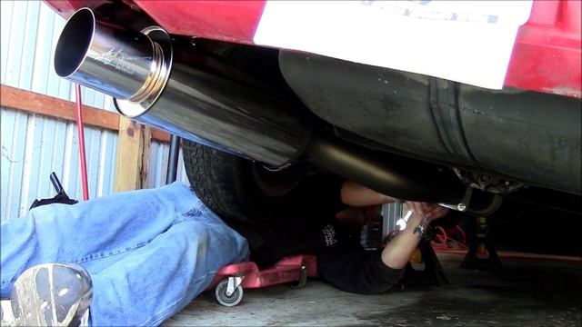 HKS Cat Back Install and Start Up - 1994 Nissan 240SX S13 KA24DE смотреть онлайн