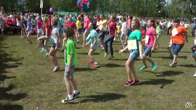 Флешмоб в честь юбилея района смотреть онлайн