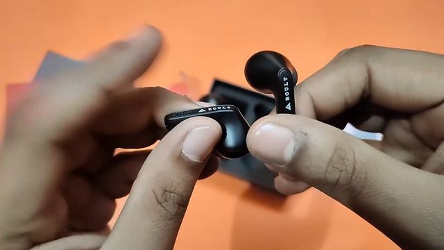 Boult Airbass Propods Unboxing & Review | Best Airpods under ₹2500 ? смотреть онлайн