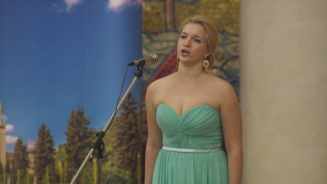 Вручение красных дипломов МГУ. Социологический факультет МГУ.