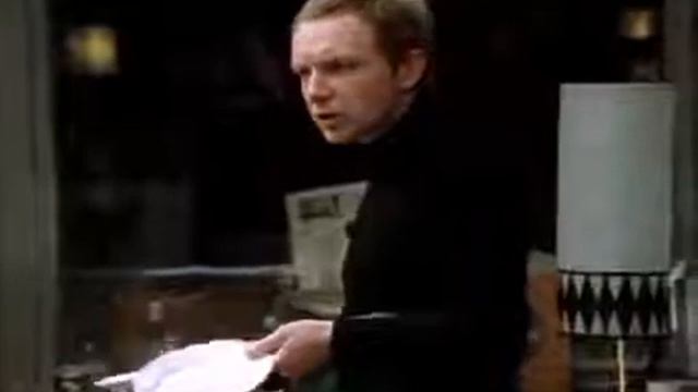 А че тут прозревать то ....    Ирония судьбы, или С легким паром.