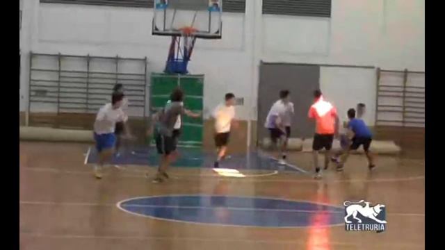 UN PALLONE X LA MEMORIA AREZZO 2016 (3) смотреть онлайн