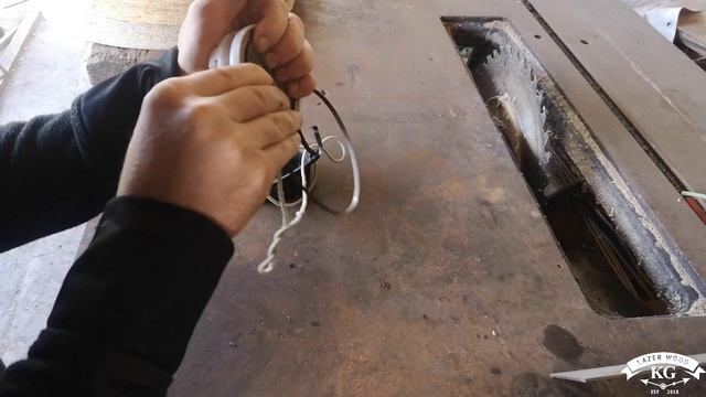 Заміна паливних шланг та ремонт стартера мотобура смотреть онлайн