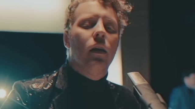 Anderson East - King For A Day [Official Video] смотреть онлайн
