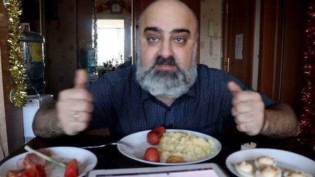 ОБЖОР!!! САРДЕЛЬКИ БРЫЗЖУЩИЕ СОКОМ!!! | Жру.ру#202 | ASMR MukBang