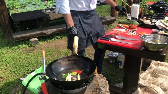 Chang Noi - Суп Том Ям Кунг , рецепт ! смотреть онлайн