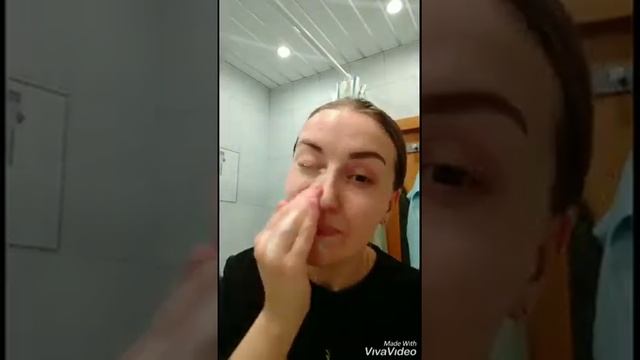 Демакияж. Снимаем косметику с лица. смотреть онлайн