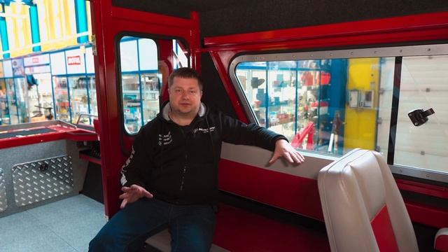 Алюминиевый катер TUMAN 710 с кабиной под два лодочных мотора смотреть онлайн