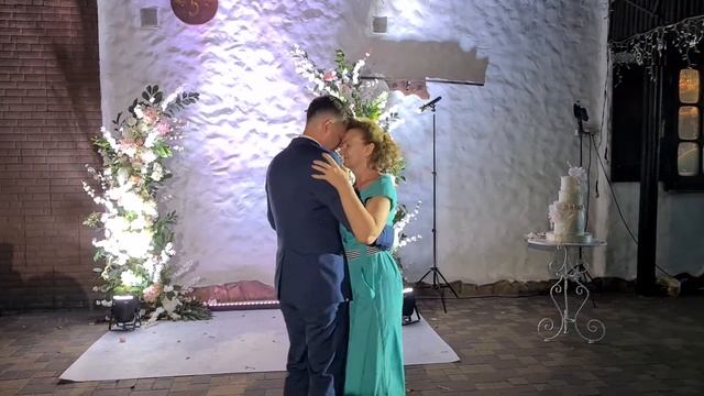 Свадьба танец с мамой смотреть онлайн
