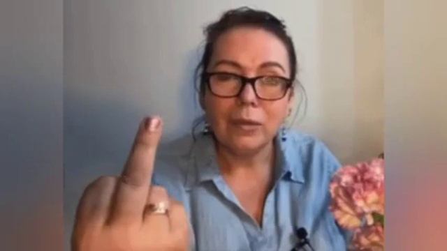 На отдыхе Лена Хэппи #марьямпроблогеров #флоридаялта #lenahappy #ленахеппи #ленахэппи смотреть онлайн