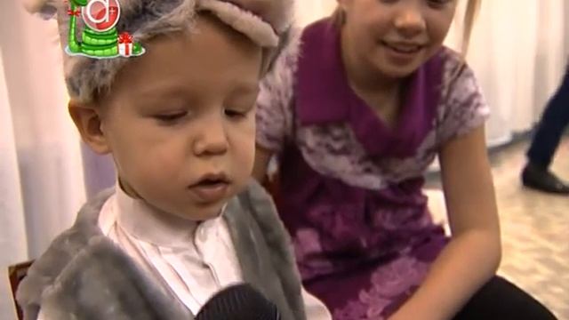 Лисички и волки кружились под елкой смотреть онлайн