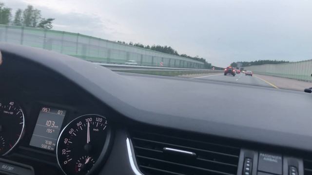 Как гудит ступичный подшипник на шкода октавия а7. Humming wheel bearing Skoda Octavia A7 смотреть онлайн