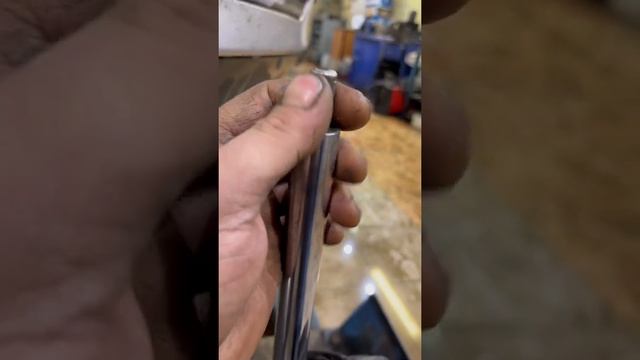 Форд Фокус,вырвало амортизатор с опоры??? смотреть онлайн