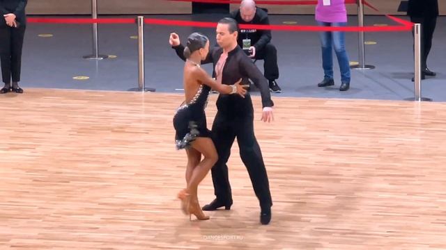 Цатурян - Бергманнова | Cha-Cha-Cha | Кубок Сильнейших | Санкт-Петербург 2022 смотреть онлайн
