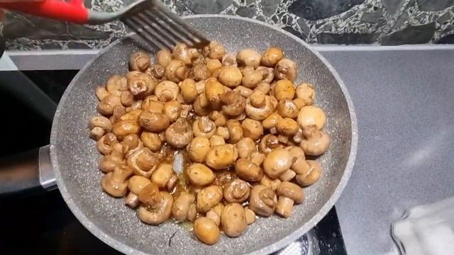 Pentru IUBITORII de CIUPERCI!CIUPERCI cu usturoi!Грибы с чесноком.Любителям грибов посвящается! смотреть онлайн