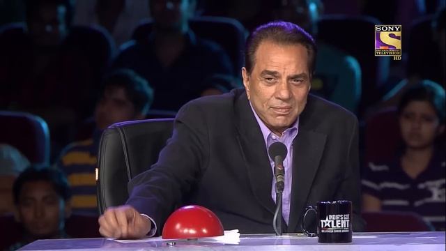 यह Composed Qawwali सुनकर Judges के चेहरे पे आ गई मुस्कान | India's Got Talent Season 3 | Fun Act смотреть онлайн