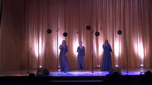 Вокальный коллектив "Дежавю" Самба белого мотылька.mp4 смотреть онлайн