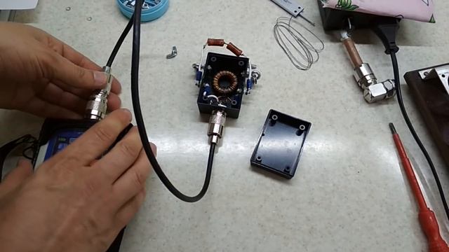 Симметрирующий Балун 4:1,изготовление, замер на анализаторе Voltage Balun 4:1 смотреть онлайн