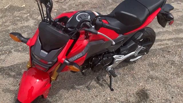 Buying my first motorcycle! Honda Grom! смотреть онлайн