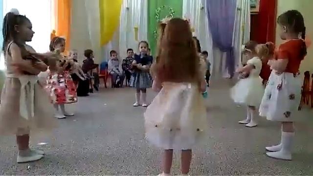 Баю бай малышка баю бай!....