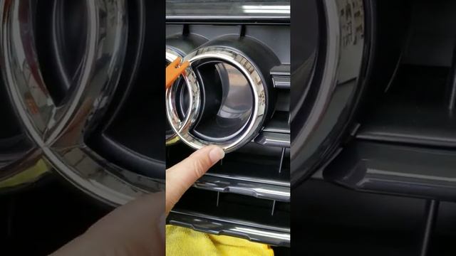 2019 Audi Q7 Quattro front emblem removal смотреть онлайн
