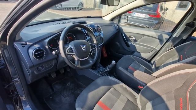 Сегодня у нас в обзоре 2019 DACIA LOGAN MCV TCE STEPWAY TECHROAD, AIRCO, NAVI, CAMERA смотреть онлайн