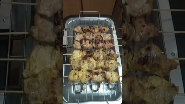 Электро гриль барбекю. Инструкция использования электро мангала гриль барбекю. Готовим шашлык. смотреть онлайн