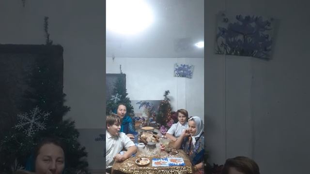 Рождественская колядка "Радуйся" семья , дети Матц 2021 смотреть онлайн