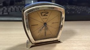 Часы будильник СССР