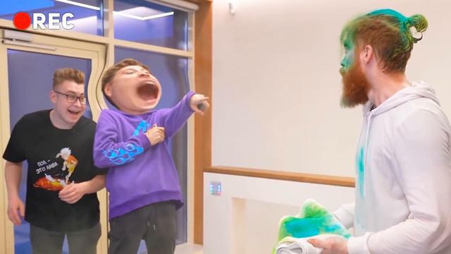 Как снимали А4: Кого первым накажет няня, получит 1000$ - челлендж! **2 Часть** смотреть онлайн