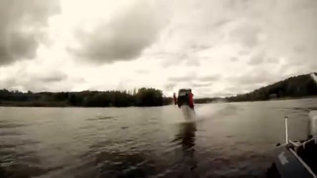 На снегоходе по воде ч.1 смотреть онлайн