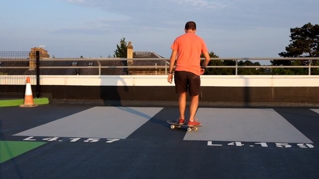 Freestyle Tricktip 16: The Spacewalk смотреть онлайн