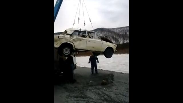 затонувшая машина смотреть онлайн