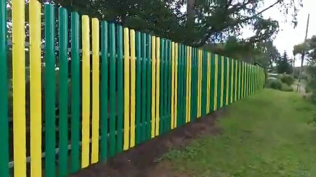 Отзыв. Монтаж забора из металлического штакетника смотреть онлайн