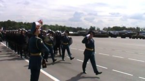 4 Линейные Торжественный марш