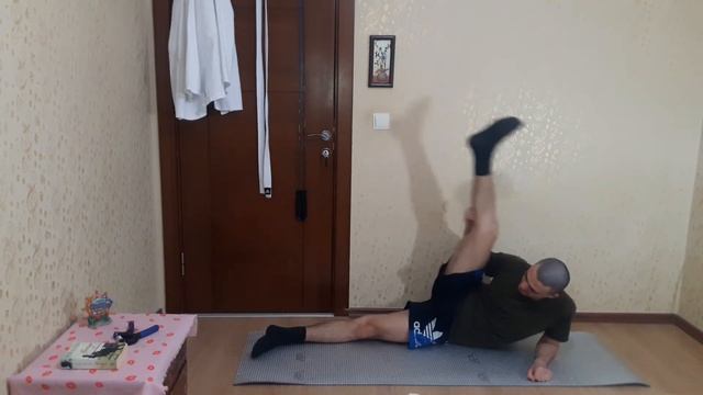 HOW TO STRETCHING LEGS (RELAX TIME) MY STRETCHING ROUTINE #homeworkout #legworkout #stretching смотреть онлайн