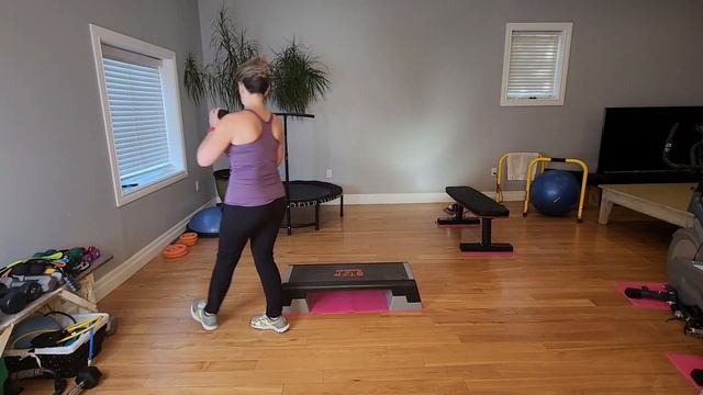 Quick and Effective: Burn 100 Calories with this Step routine in just 8 Minutes смотреть онлайн