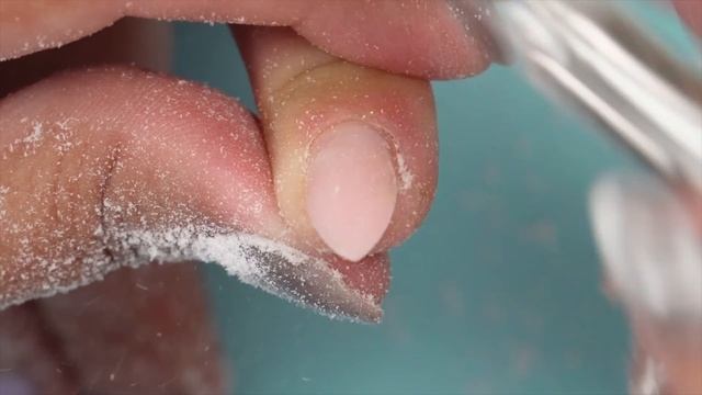 Learn to Reshape/DeBulk Your Nails - in 5 mins! смотреть онлайн