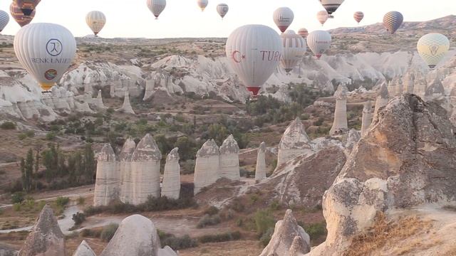 Каппадокия полёт Воздушных Шаров вид со смотровой площадки.(2часть) смотреть онлайн