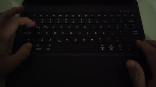 F17/IVSO 2018 12.9" iPad Pro Rotating Keyboard Case смотреть онлайн