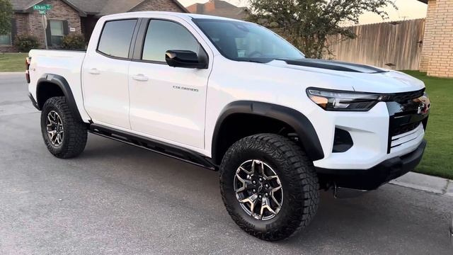 Taking delivery of my Colorado ZR2! смотреть онлайн