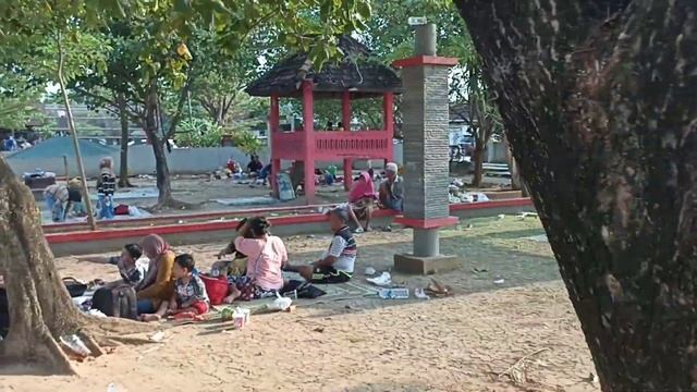 "Pantai Bandengan" Jepara, Jawa Tengah || Wisata bahari yang lengkap & murah untuk liburan keluarga смотреть онлайн