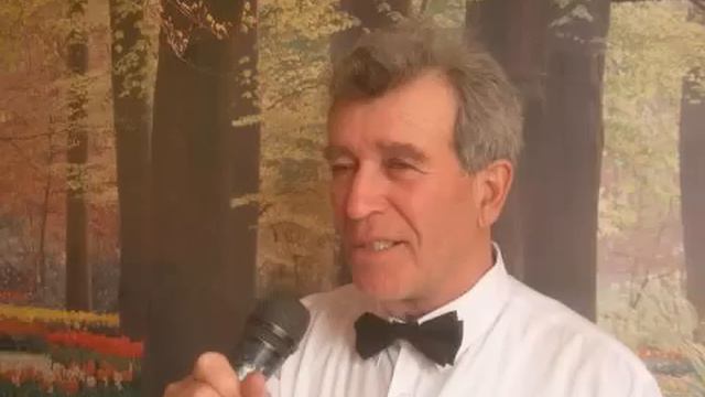 Когда простым и нежным взором / Victor Avshalomov смотреть онлайн