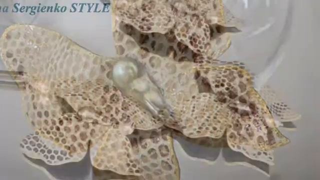 Колье "Бабочки" и моносерьга смотреть онлайн