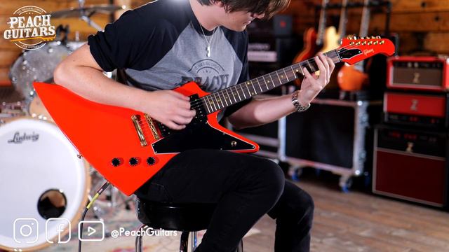 No talking...Just Tones | Gibson Lzzy Hale Signature Explorerbird Cardinal Red смотреть онлайн