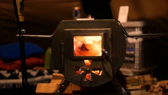【ソロキャンプ】薪ストーブソロキャンプ2～浩庵キャンプ場～ смотреть онлайн