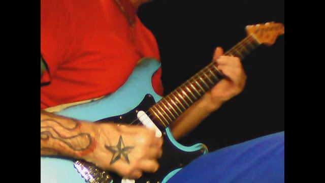 Fender " Lace Sensor pickups " ... Review by Tiloy D'Alessio смотреть онлайн