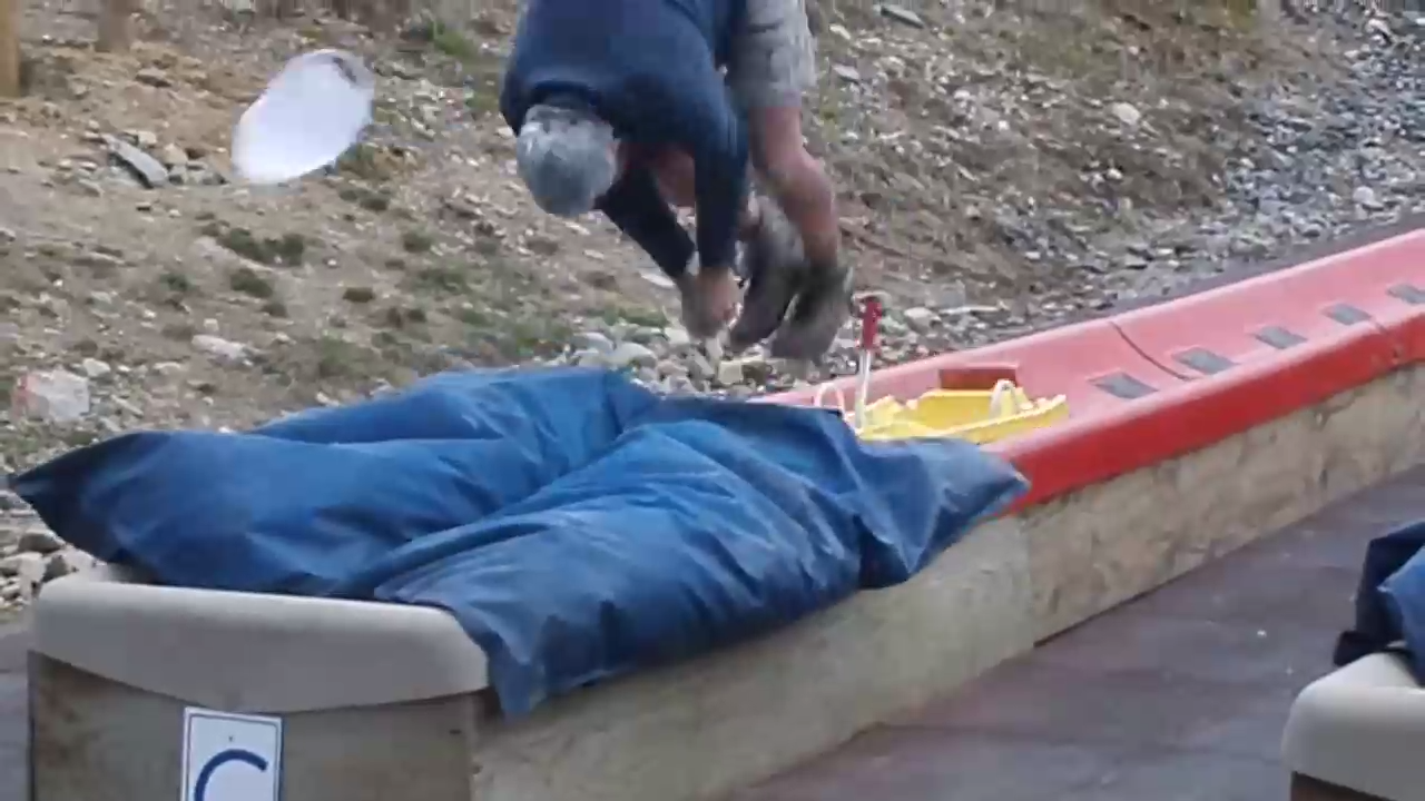 Слишком сильно разогнался смотреть онлайн